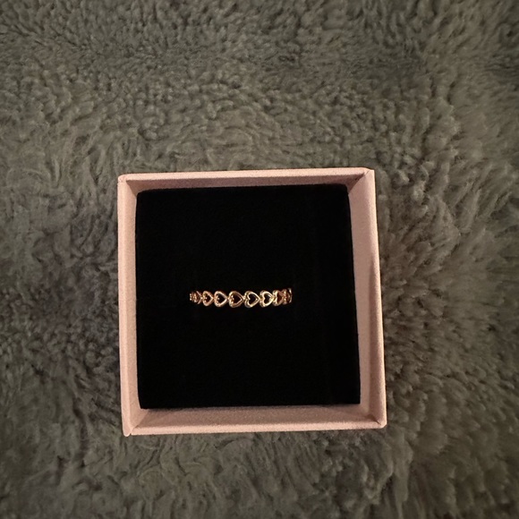 Pandora Band of Hearts Ring Size 60 (9) - Picture 3 of 3